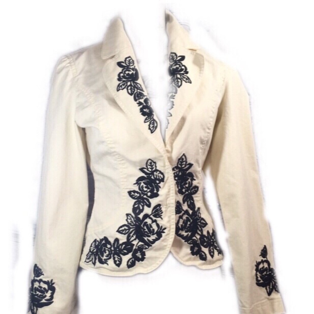 White House Black Market Embroidered Blazer Roses